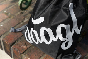 Vak na chrbát Logo-6